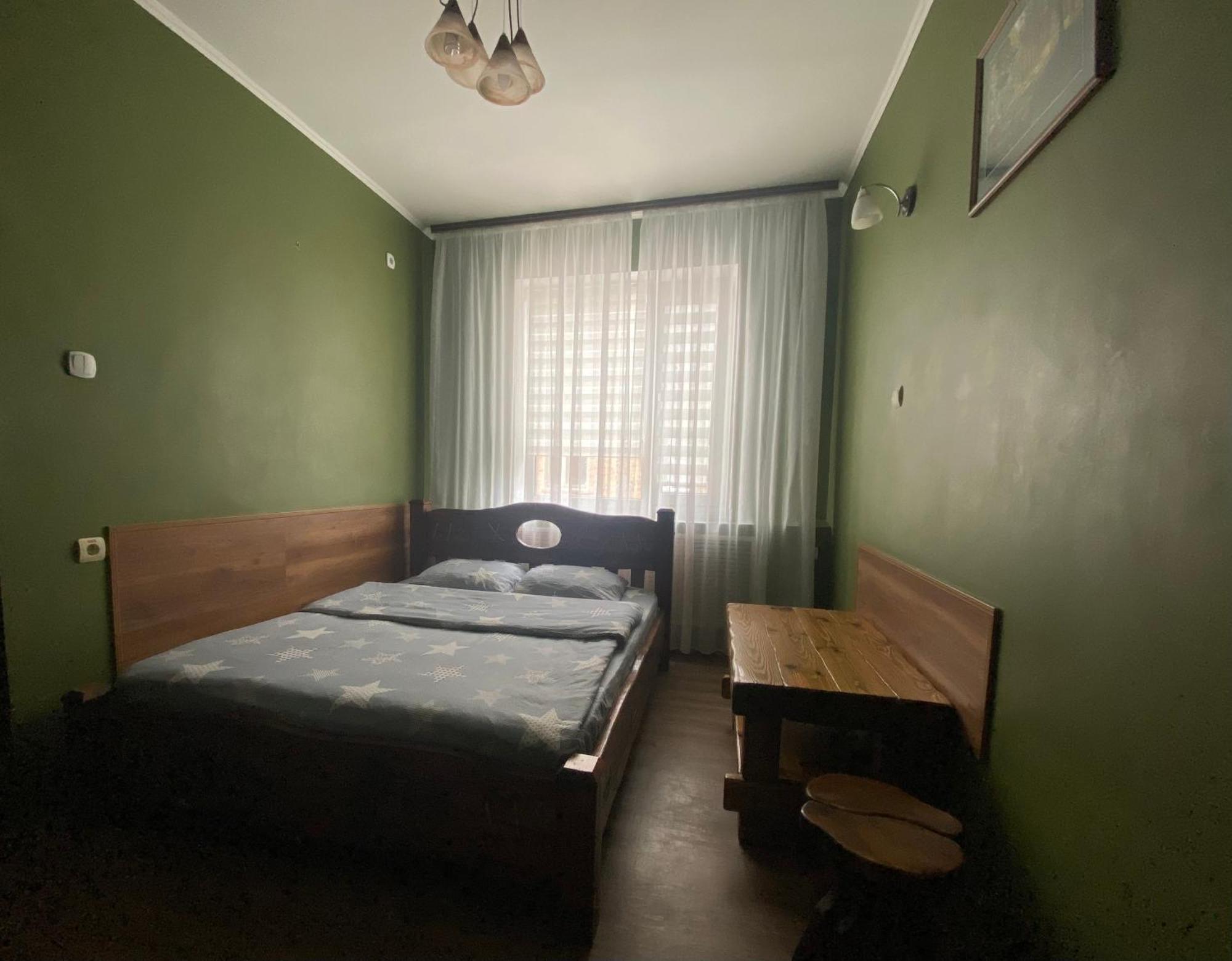 Mini-Hotel Neptun Ривне Екстериор снимка