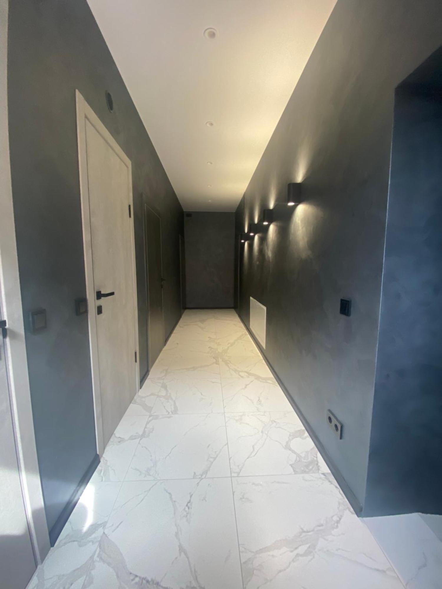 Mini-Hotel Neptun Ривне Екстериор снимка