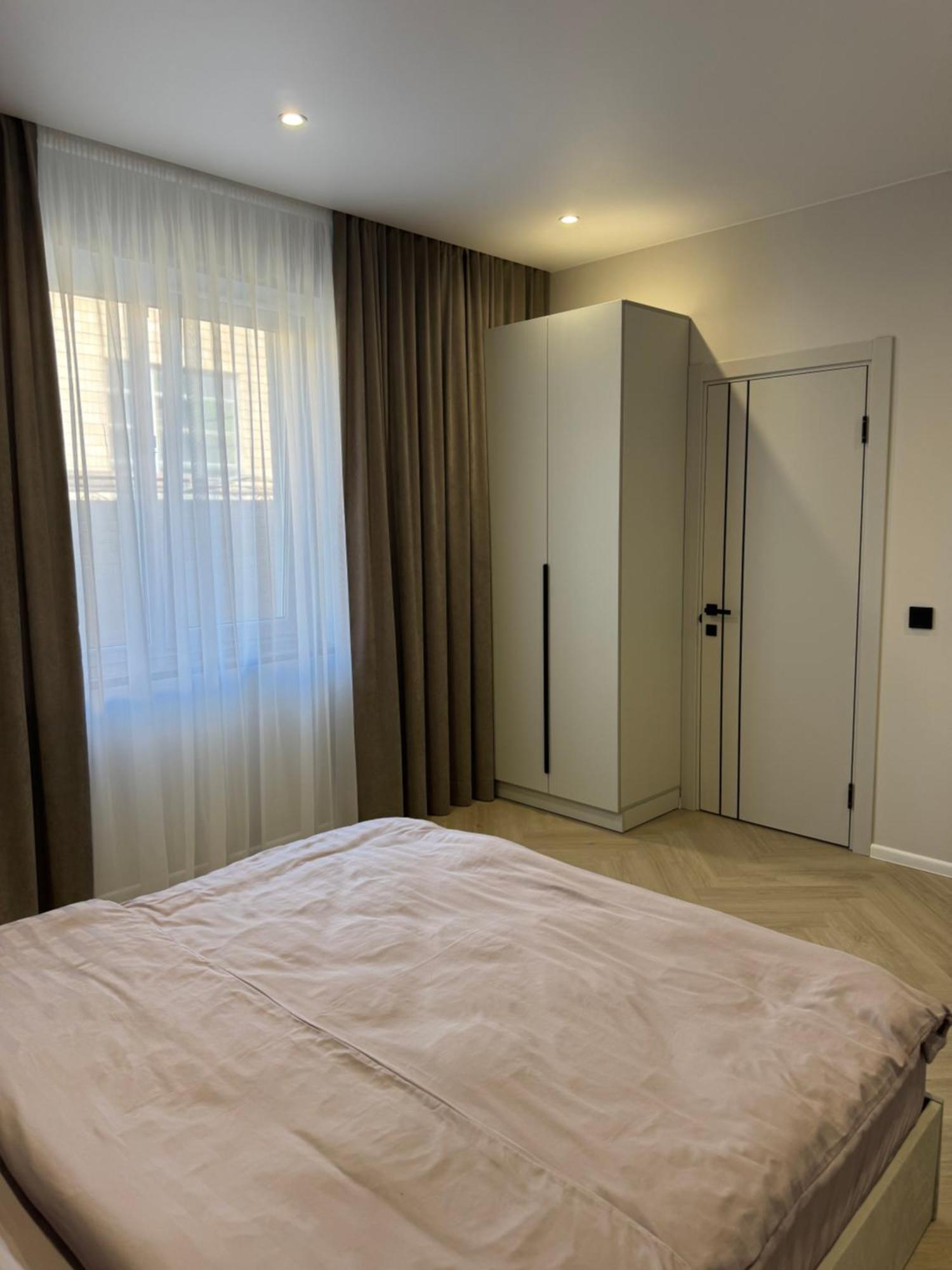 Mini-Hotel Neptun Ривне Екстериор снимка